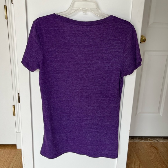 ASICS V-neck Top - Picture 2 of 5